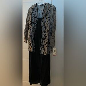 Onyx night dress by Wendye Chaitin